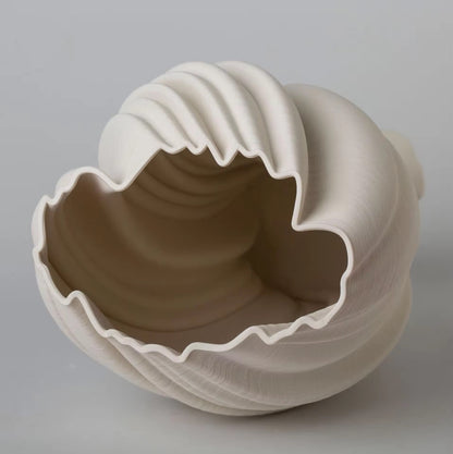 Vesta Vase