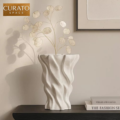 The Folded Vase