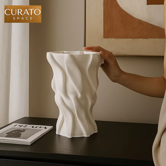 The Folded Vase