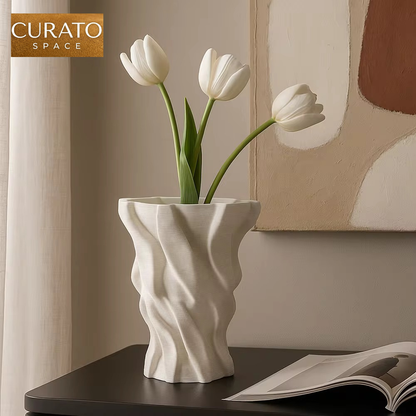 The Folded Vase