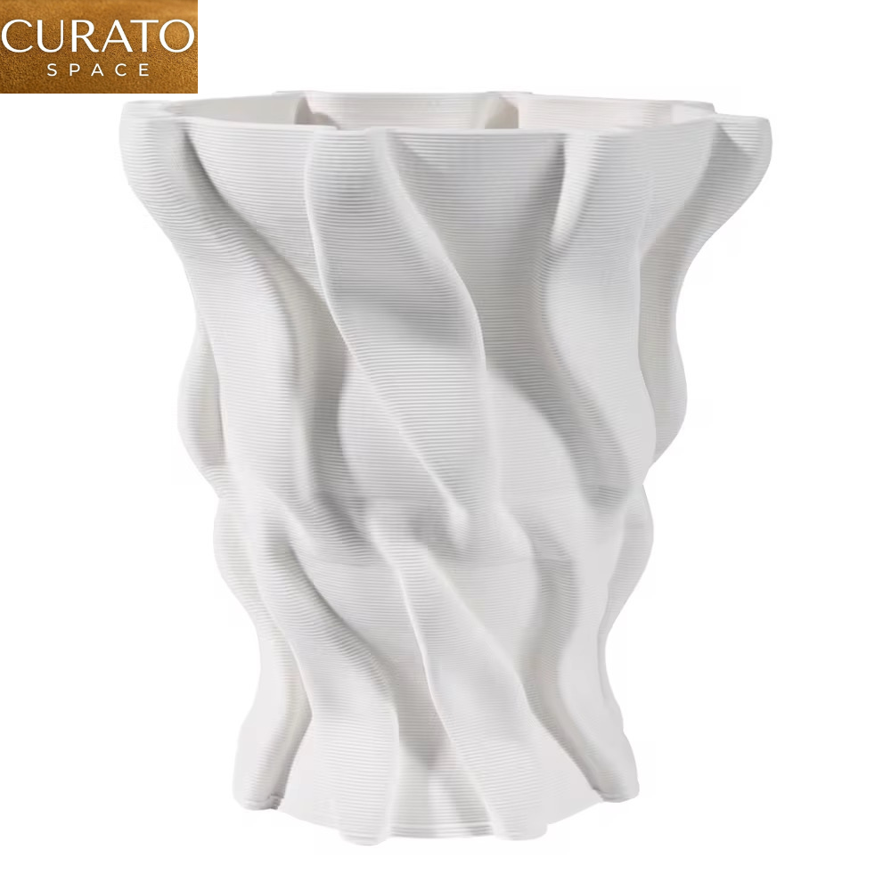 The Folded Vase